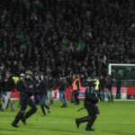 il-ny-a-pas-de-place-pour-les-fachos-asse-enerve-apres-ce-geste-contre-guingamp.jpg