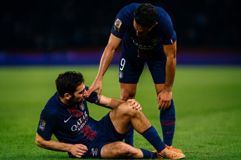j-avais-un-peu-peur-que-la-blessure-empire-ce-joueur-a-pris-des-risques-lors-du-match-psg-barca.jpg