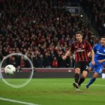 but frappe poteau nuit